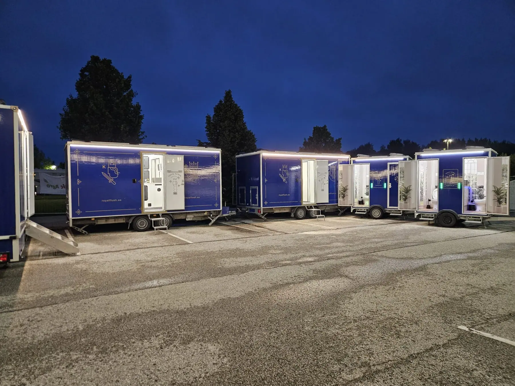 Royal Flush 4-paikkainen traileri tapahtumassa