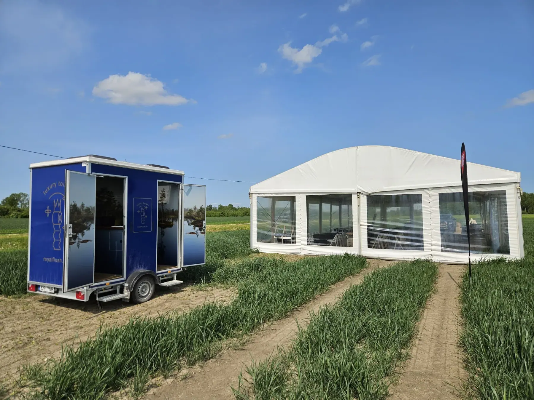 Royal Flush 2-paikkainen traileri tapahtumassa