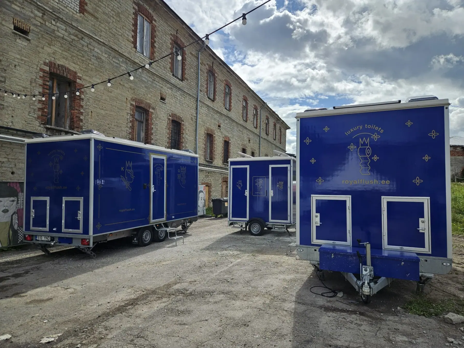 Royal Flush 4-paikkaisen trailerin ulkokuva