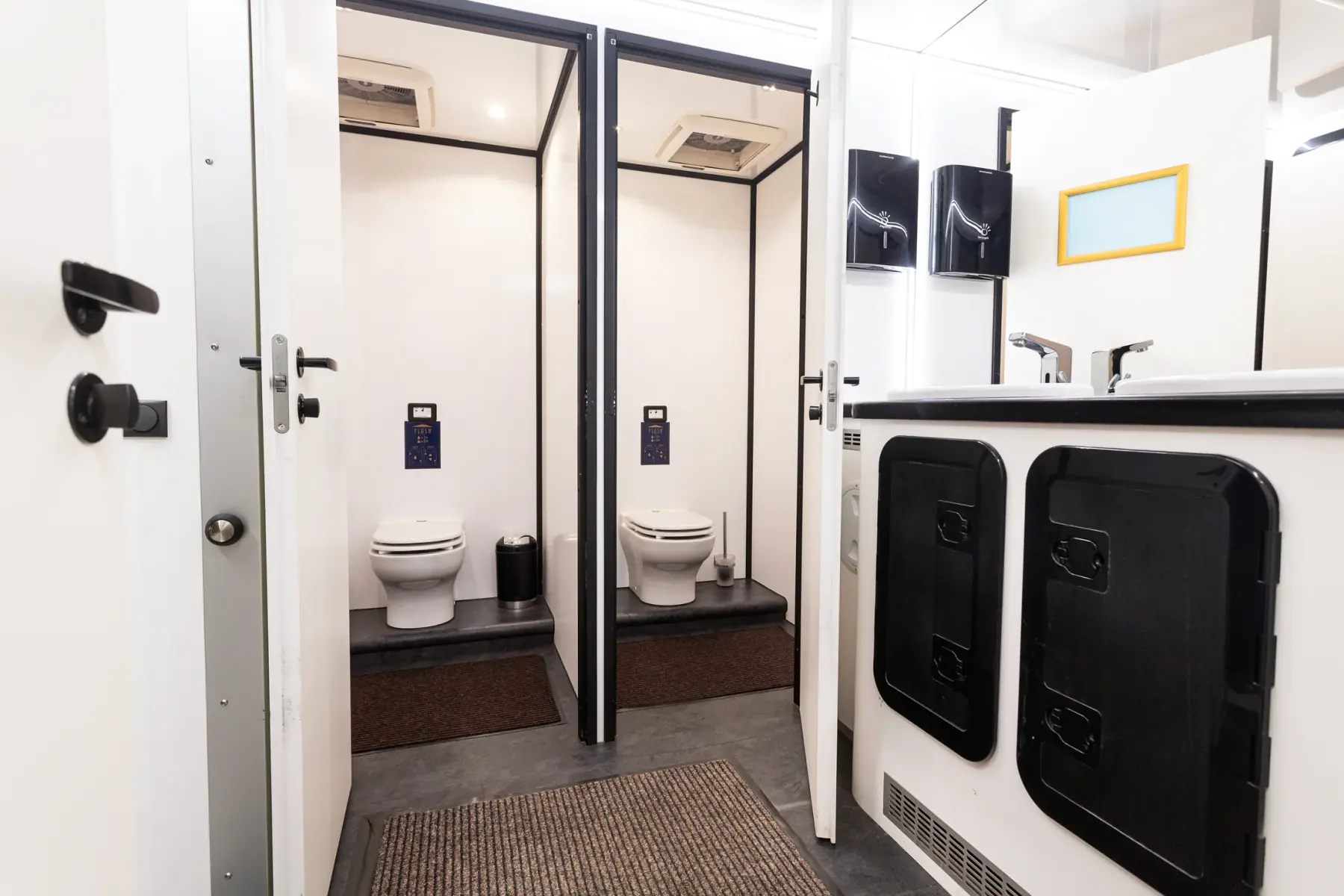4-person restroom van